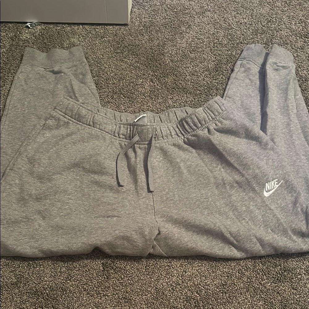 Nike Womens Heather Gray Sweatpants